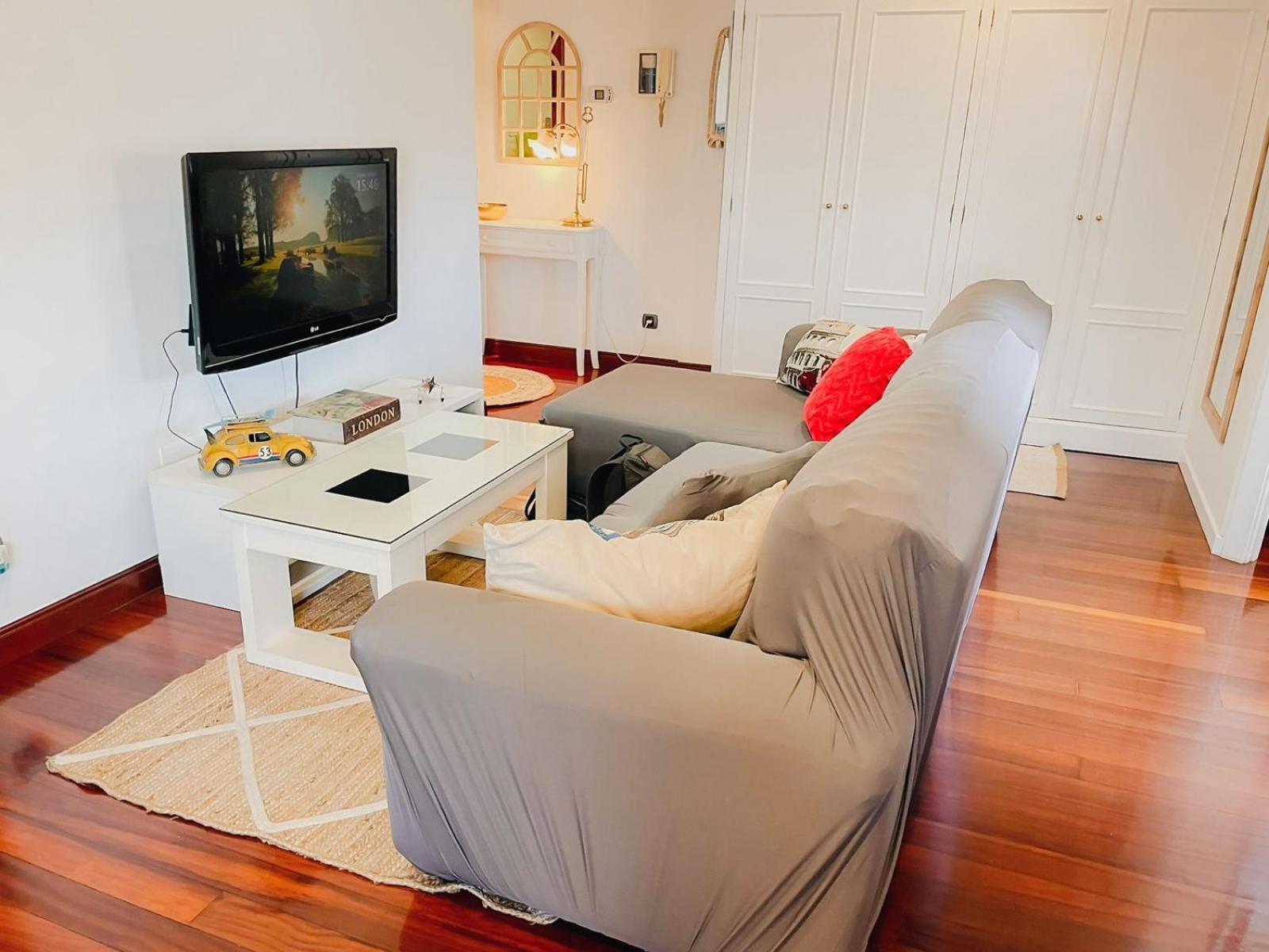 Apartamento Centro De Vigo, Garaje Y Vistas Ria Esterno foto